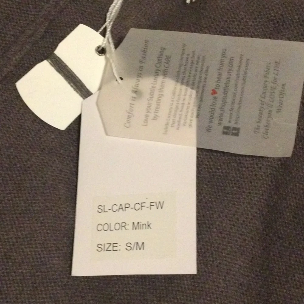 Subtle Luxury CASHMERE SHAWL VEST
$237 - Picture 13 of 15